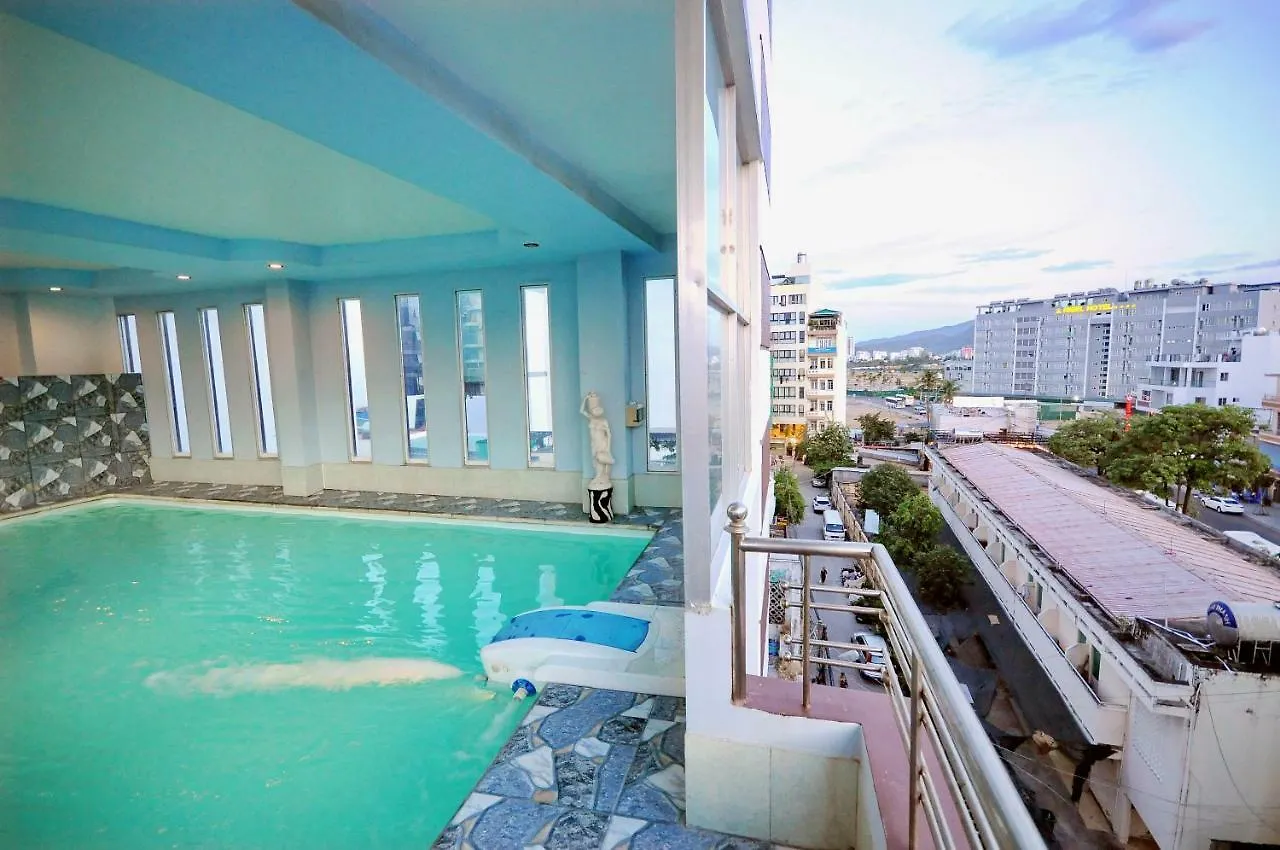 Four Seasons House 호텔 나트랑